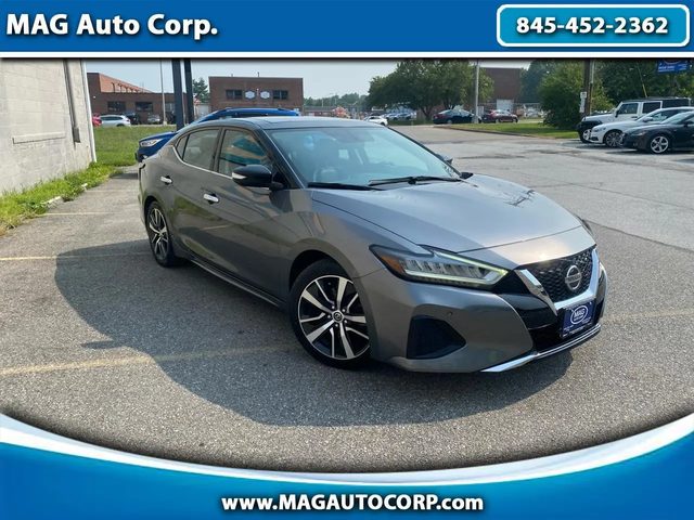 2019 Nissan Maxima SL FWD photo