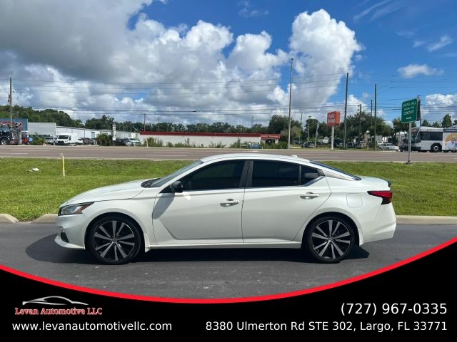 2020 Nissan Altima 2.5 SR FWD photo