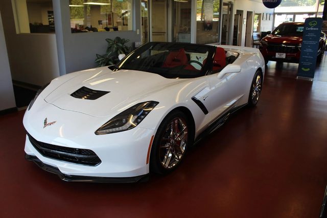 2019 Chevrolet Corvette 2LT RWD photo