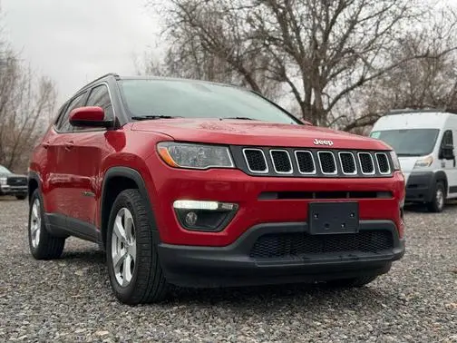 2019 Jeep Compass Latitude FWD photo