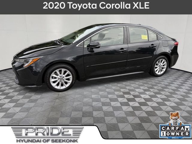 2020 Toyota Corolla XLE FWD photo