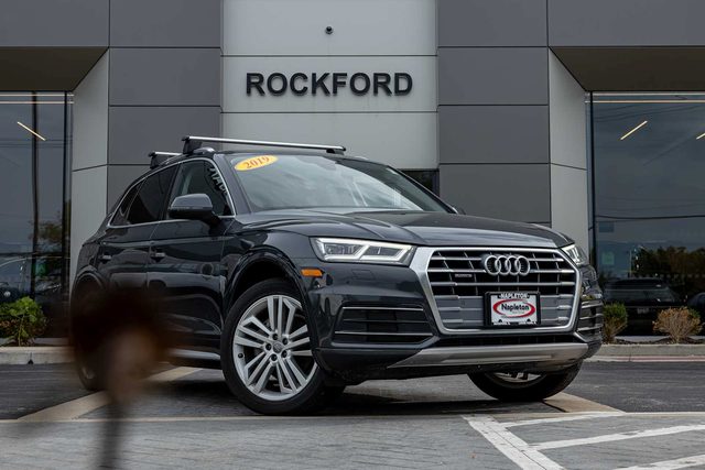 2019 Audi Q5 Premium Plus AWD photo