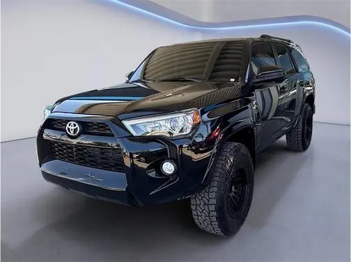 2019 Toyota 4Runner SR5 RWD photo