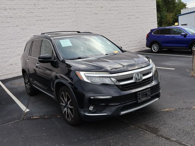 2019 Honda Pilot Touring 8-Passenger AWD photo