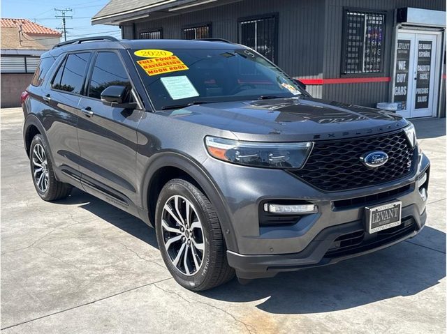 2020 Ford Explorer ST 4WD photo