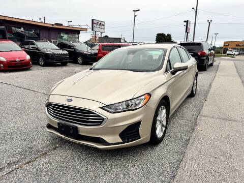 2019 Ford Fusion SE FWD photo