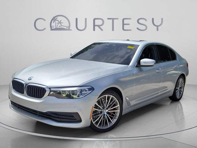 2019 BMW 5 Series 540i RWD photo