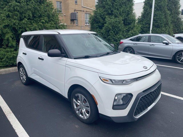 2020 Kia Soul LX FWD photo