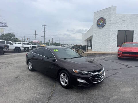 2020 Chevrolet Malibu LS FWD photo