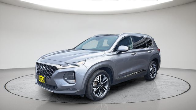 2020 Hyundai Santa Fe Limited AWD photo