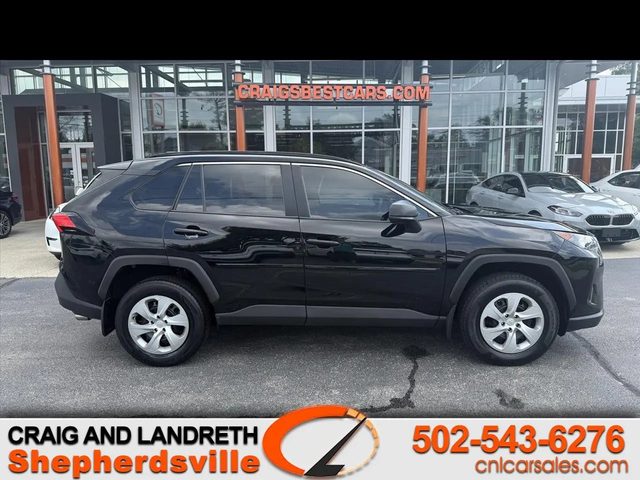 2019 Toyota RAV4 LE AWD photo