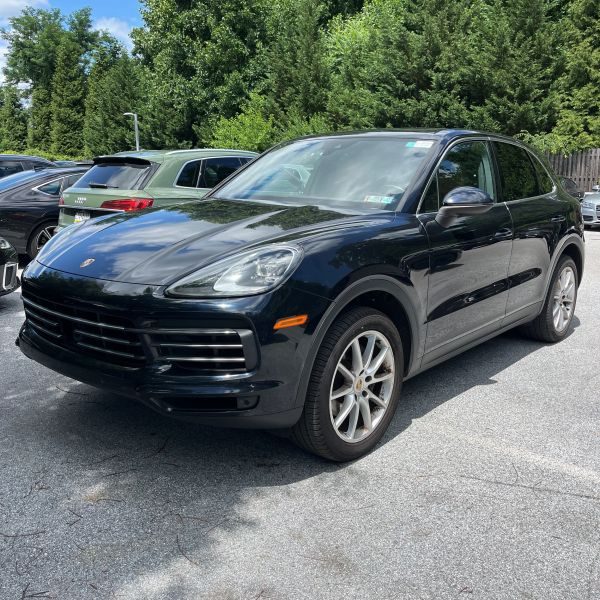 2020 Porsche Cayenne  AWD photo