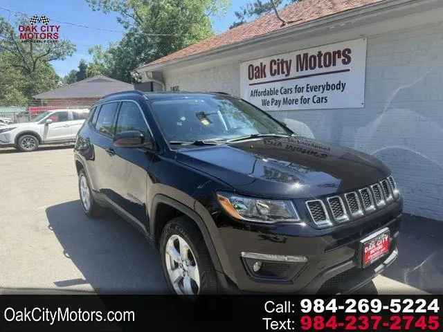 2019 Jeep Compass Latitude 4WD photo