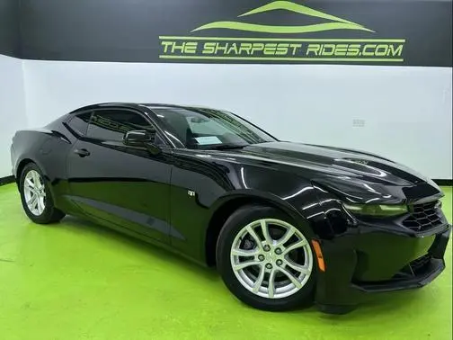 2020 Chevrolet Camaro 1LS RWD photo