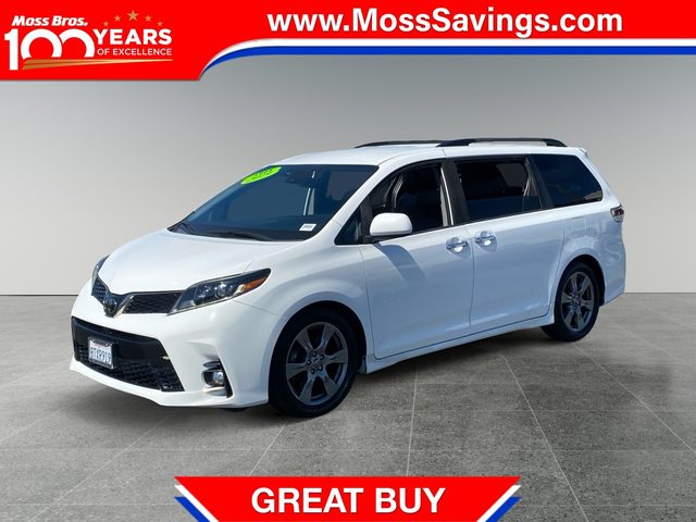 2019 Toyota Sienna SE FWD photo