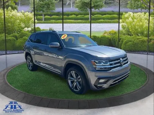 2019 Volkswagen Atlas 3.6L V6 SEL R-Line FWD photo