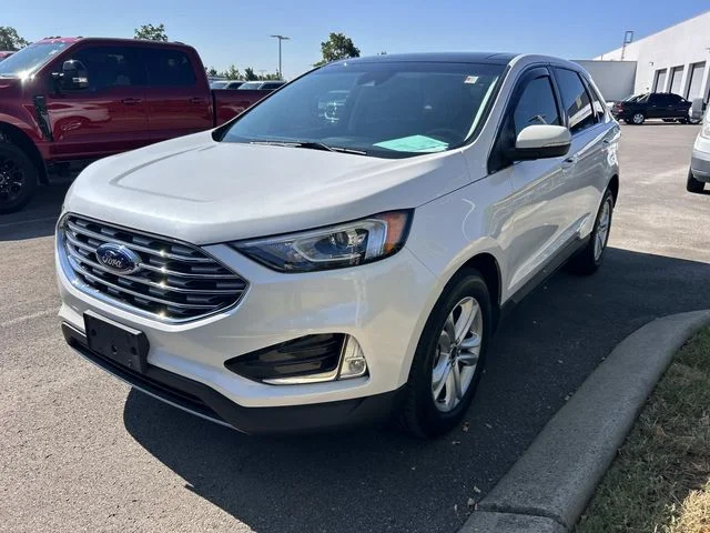 2019 Ford Edge SEL FWD photo