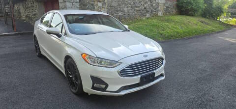 2019 Ford Fusion SE FWD photo