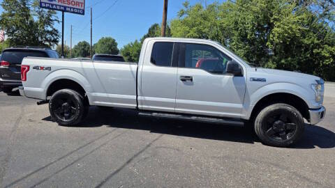 2016 Ford F-150 LARIAT 4WD photo