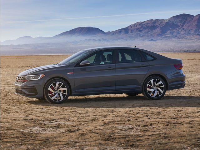 2019 Volkswagen Jetta R-Line FWD photo