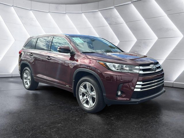 2019 Toyota Highlander Hybrid Limited AWD photo