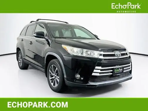 2019 Toyota Highlander XLE AWD photo
