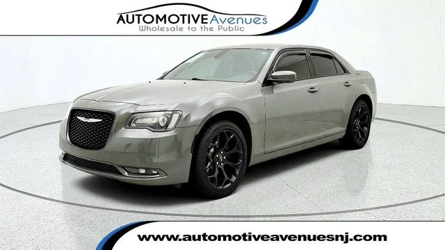 2019 Chrysler 300 300S RWD photo