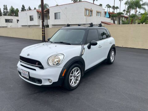 2016 MINI Countryman S FWD photo