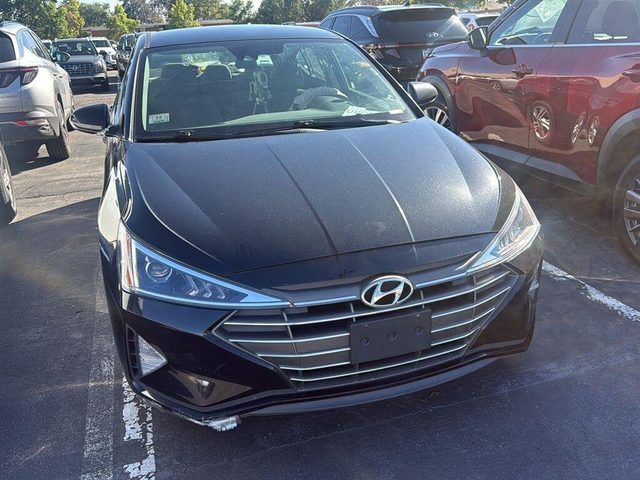 2019 Hyundai Elantra SEL FWD photo