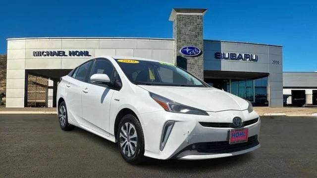 2019 Toyota Prius LE AWD photo