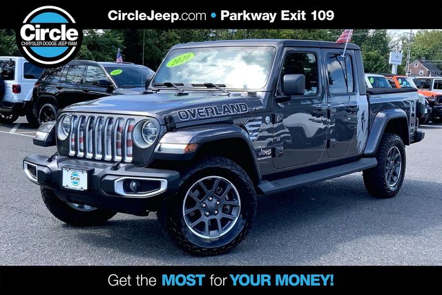 2020 Jeep Gladiator Overland 4WD photo