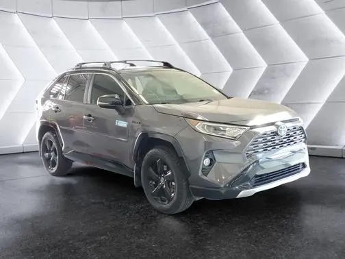 2019 Toyota RAV4 Hybrid XSE AWD photo