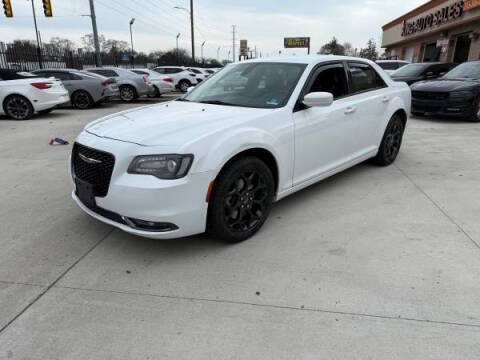 2019 Chrysler 300 300S AWD photo