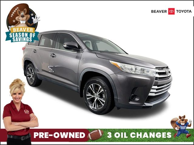2019 Toyota Highlander LE FWD photo