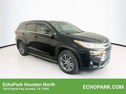 2019 Toyota Highlander XLE FWD photo
