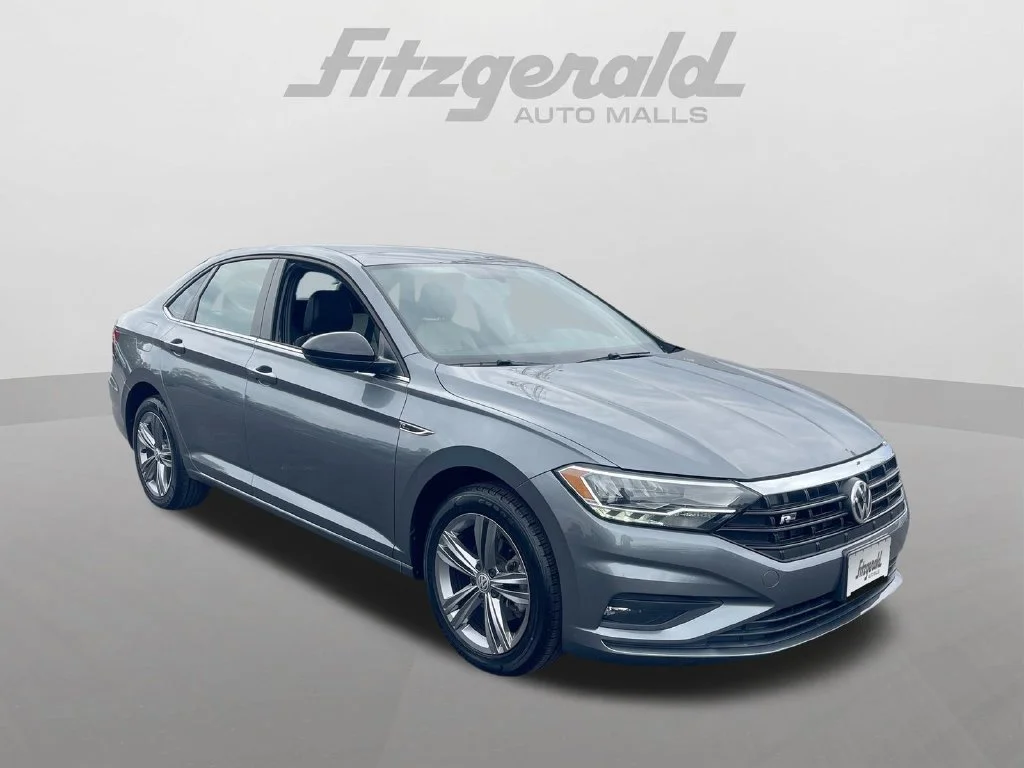 2019 Volkswagen Jetta R-Line FWD photo