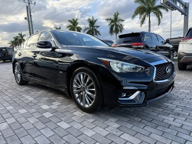 2019 Infiniti Q50 3.0t LUXE RWD photo