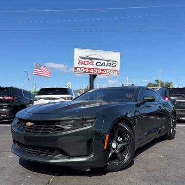 2020 Chevrolet Camaro 1LT RWD photo