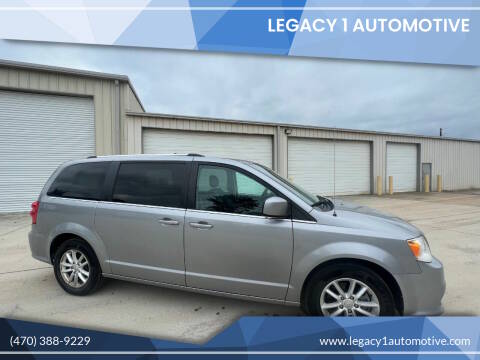 2018 Dodge Grand Caravan SXT FWD photo