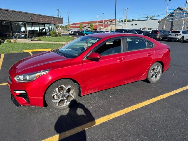 2020 Kia Forte LXS FWD photo