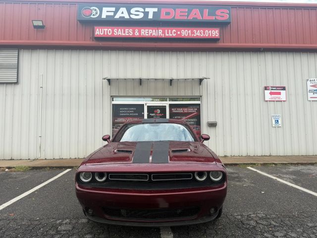 2019 Dodge Challenger SXT RWD photo