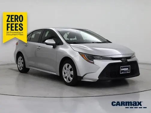 2020 Toyota Corolla LE FWD photo