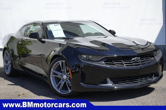 2020 Chevrolet Camaro 1LT RWD photo
