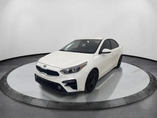 2020 Kia Forte FE FWD photo