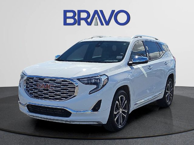 2020 GMC Terrain Denali FWD photo