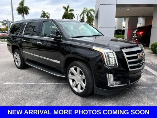 2020 Cadillac Escalade ESV Luxury RWD photo