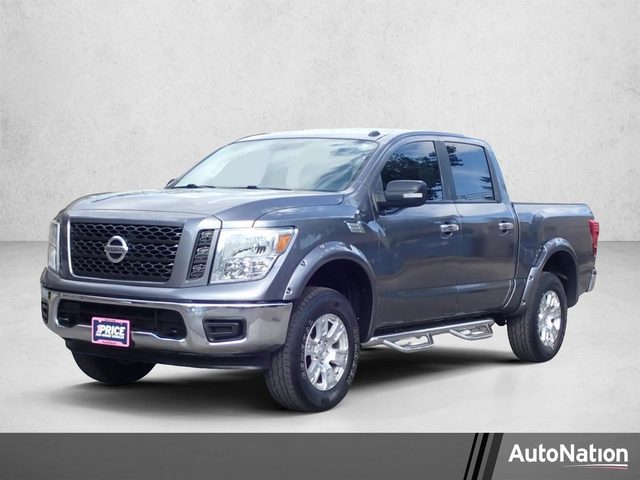 2019 Nissan Titan SV 4WD photo