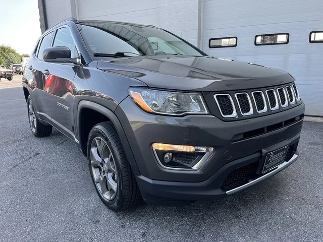 2019 Jeep Compass Limited 4WD photo