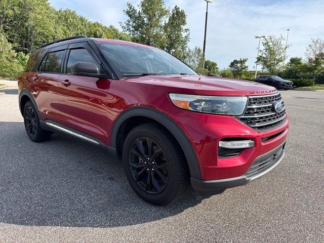 2020 Ford Explorer XLT 4WD photo