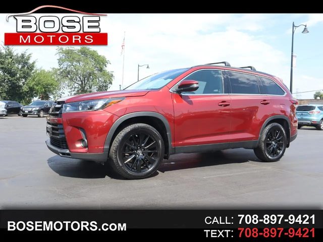 2019 Toyota Highlander SE AWD photo